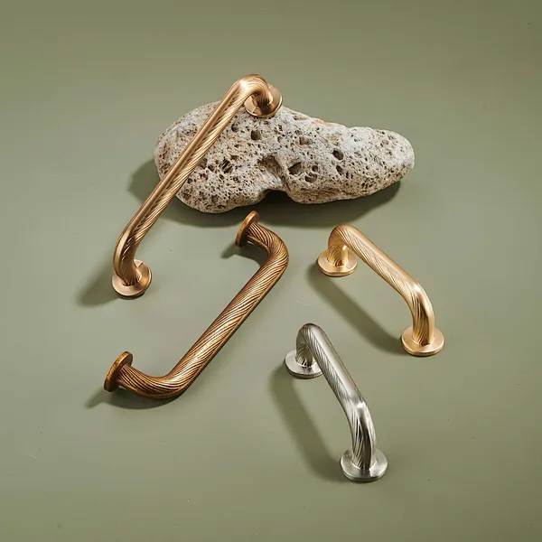 kitchen cabinet drawer handles